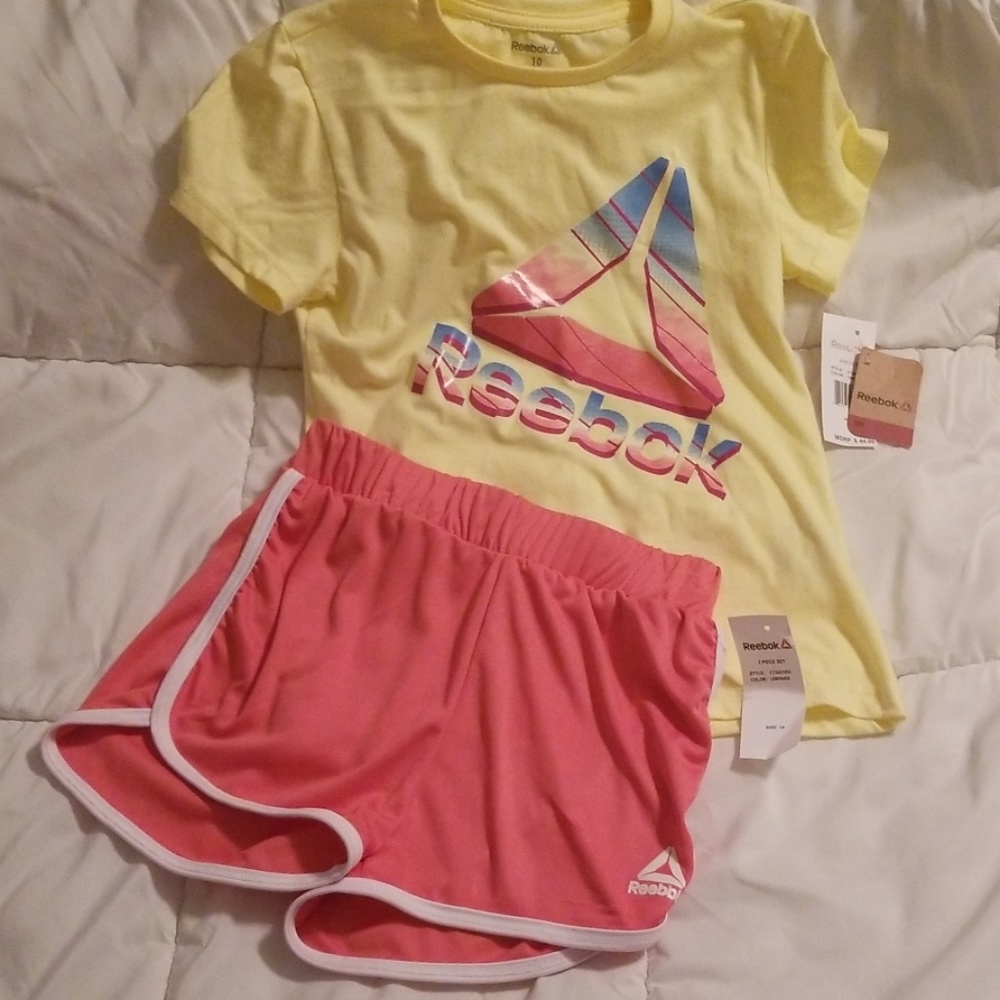 Girl Reebok set
